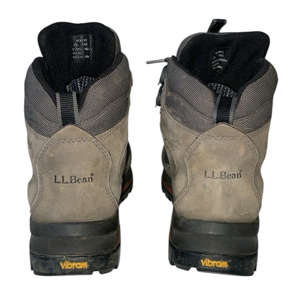 L.L. Bean Gore-Tex women’s Size 8.5 WIDE winter‎ boots with Vibram sole.